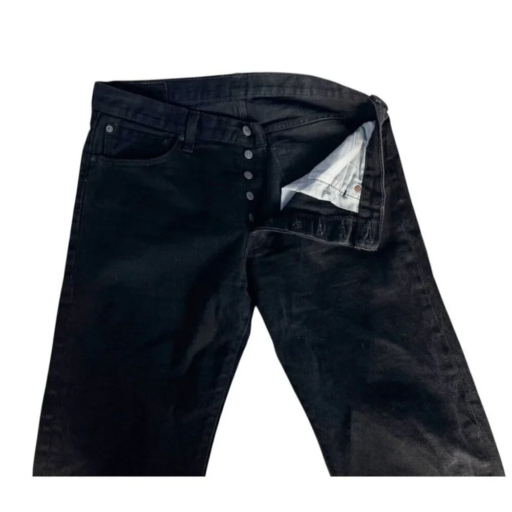 Levi’s 501 Men Size 34x32 (31) Black Regular Fit Straight Leg Button Fly Jeans